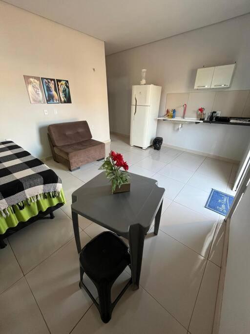 Flat Compacto E Mobiliado Proximo A Rodoviaria Aeroporto Apartment Палмас Екстериор снимка