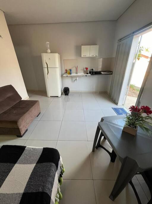 Flat Compacto E Mobiliado Proximo A Rodoviaria Aeroporto Apartment Палмас Екстериор снимка